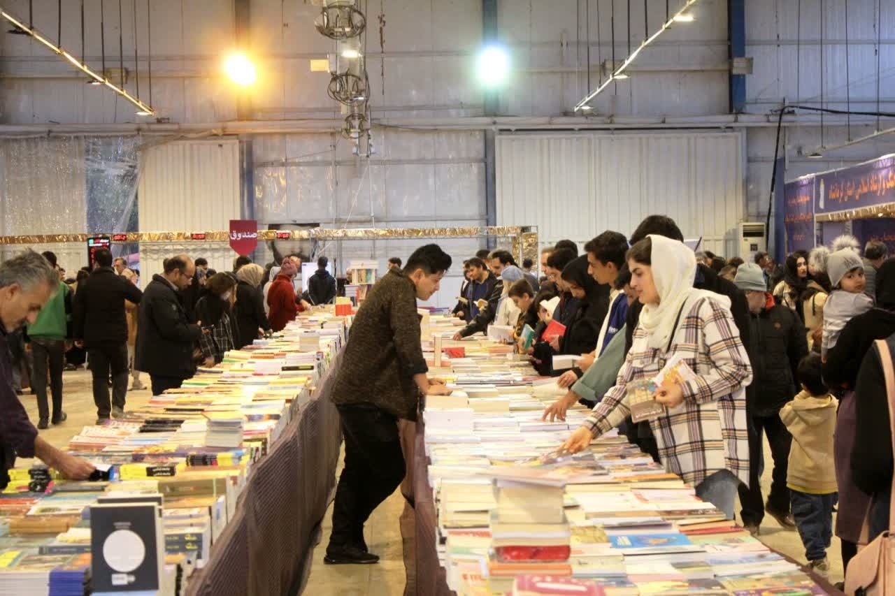 شور کتاب در دیار زاگرس/ کتاب مهمان همیشگی خانوادههای کرمانشاهی