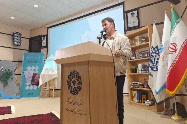 تازه‌ترین آثار جلیل صفربیگی در کتابخانه مرکزی ایلام رونمایی شد