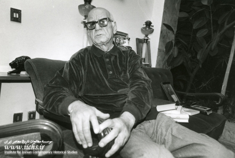 سرباز فداکار یا خطاکار وطن