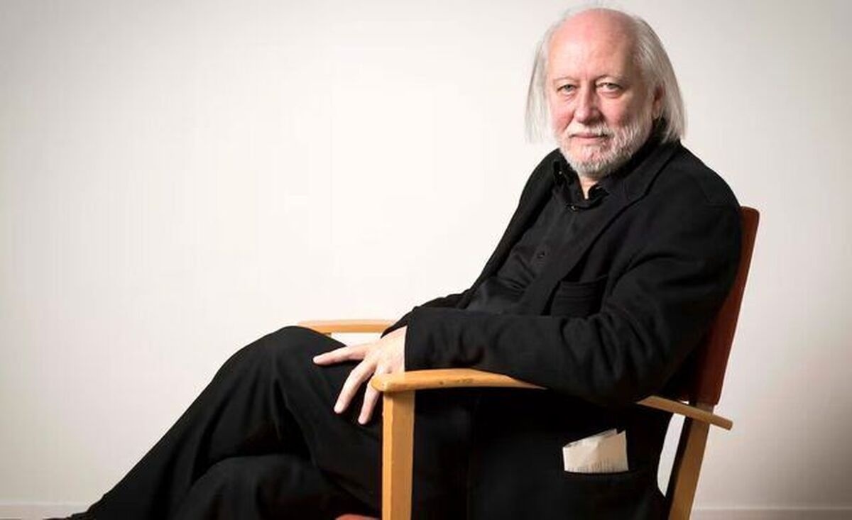 کافکا من را وارد جهان ادبیات کرد