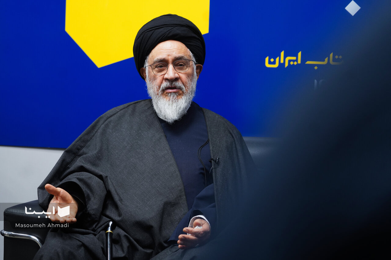 چرا فقیهان را باید اندرز داد؟