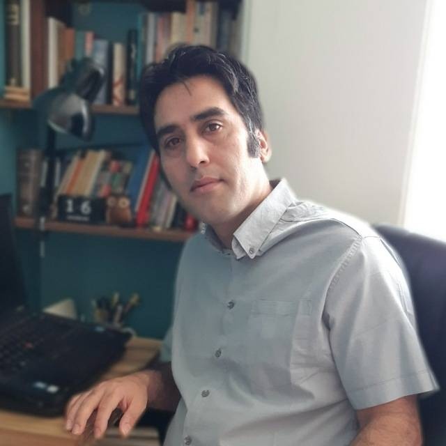 براهنی نقش مهمی در تثبیت نقد ادبی غیردانشگاهی در ایران ایفا کرد