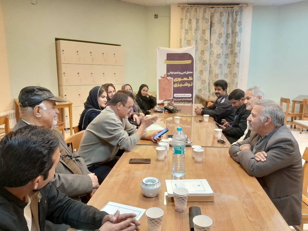 جمعه‌بازار کتاب در کاشمر/ برنامه‌های کتابخانه‌سیار پیک دانایی ۱۰ در قوچان