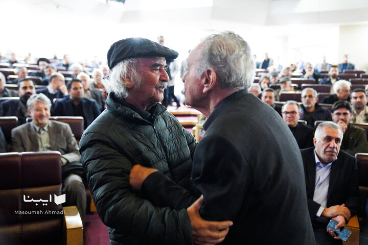 مراسم تشییع پیکر کامران فانی