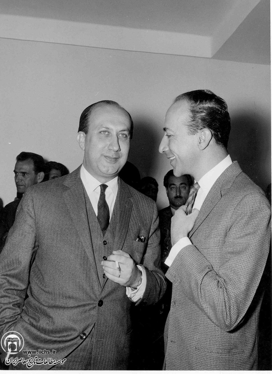 کارگزار موج دوم تجدد آمرانه