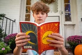 یادداشتی درباره افول خواندن عمیق در مدرسه‌های امروز