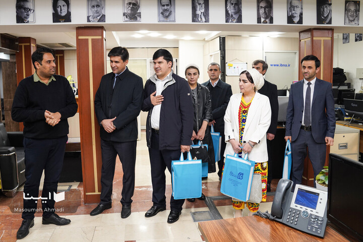 بازدید نمایندگان وزارت فرهنگ تاجیکستان از خبرگزاری کتاب