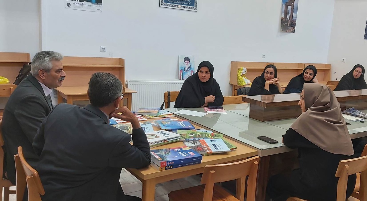 از برپایی نمایشگاه کتاب «سبزوار شهر دانشوران بیدار» تا نشست «انجمن ادبی شعر نظام»