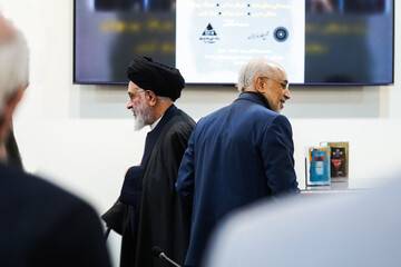 منقبتِ منتقدِ فلسفه