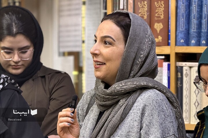 هجده سالگی نشر آموت؛هشت سالگی کتابفروشی آموت