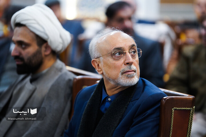 منقبتِ منتقدِ فلسفه