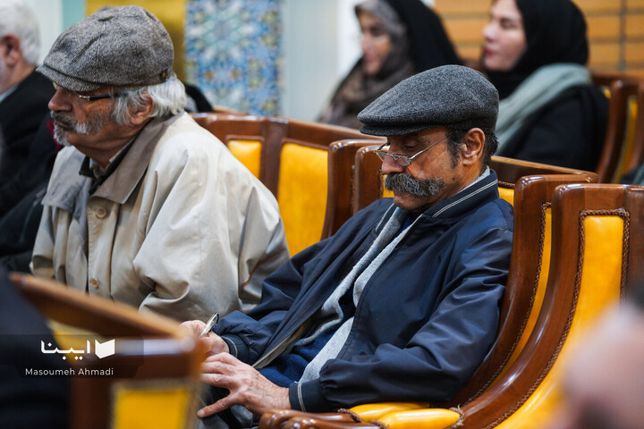 منقبتِ منتقدِ فلسفه