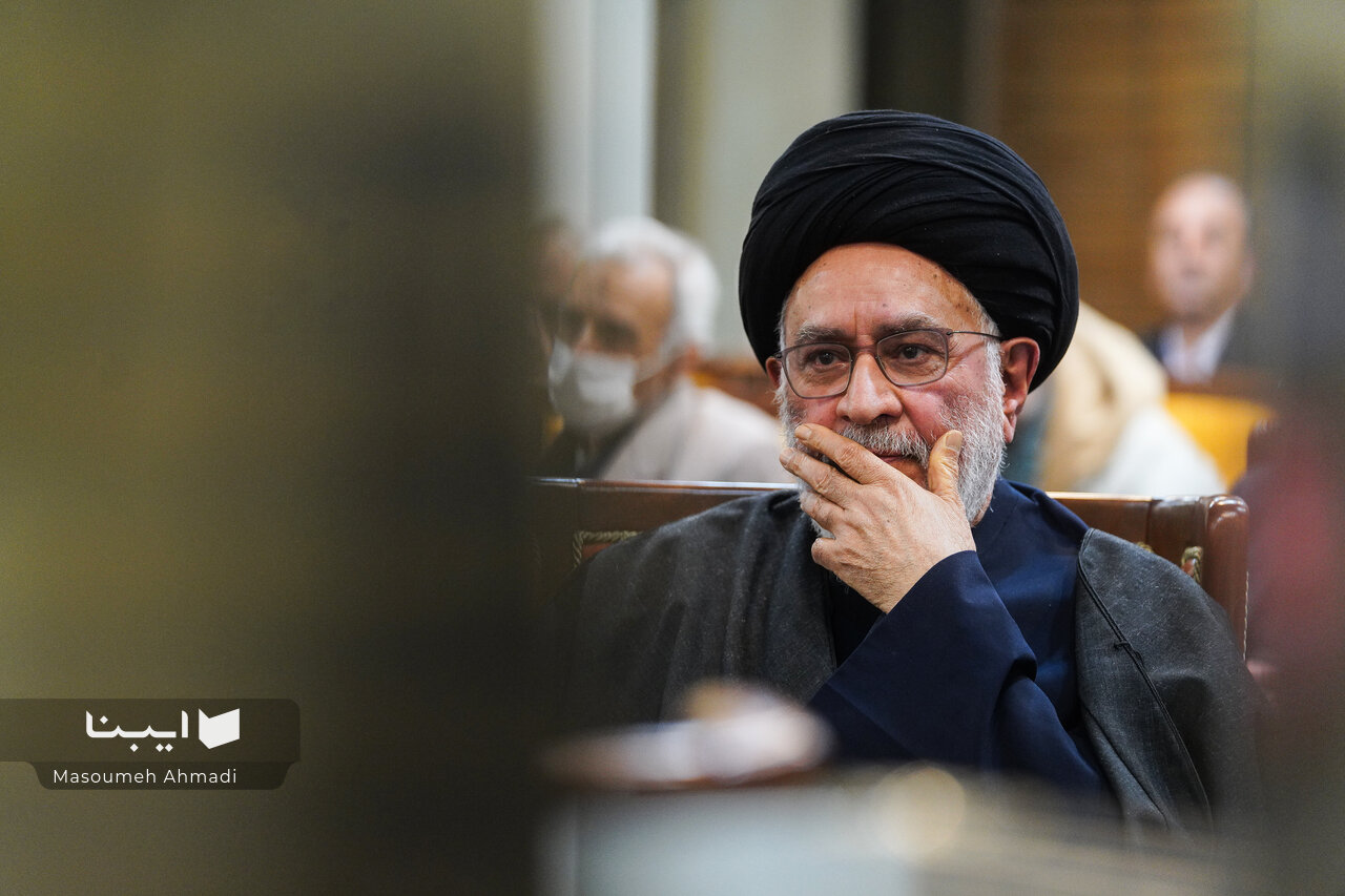 شما شجاعانه در برابر طبلنوازان جنگ ایستادید