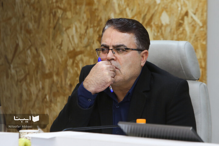 نشست مساله کاغذ