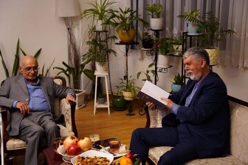 دیدار وزیر فرهنگ با هوشنگ مرادی‌کرمانی در شب یلدا