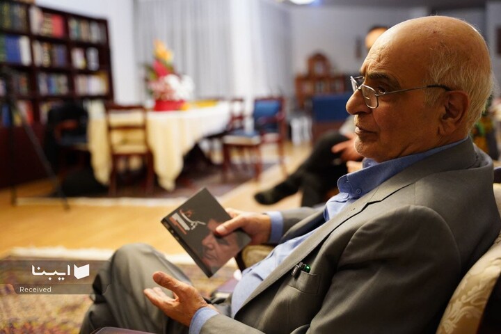 دیدار وزیر فرهنگ با هوشنگ مرادی کرمانی در شب یلدا