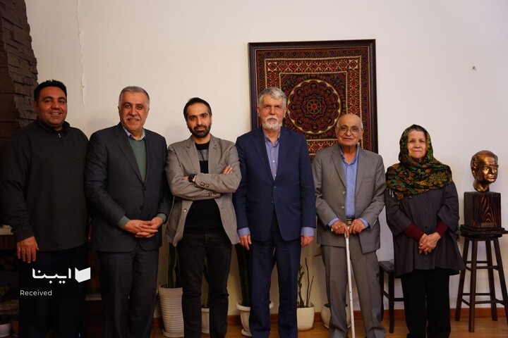 دیدار وزیر فرهنگ با هوشنگ مرادی کرمانی در شب یلدا