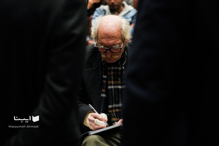 داستان‌خوانی محمود دولت‌آبادی در شب یلدا