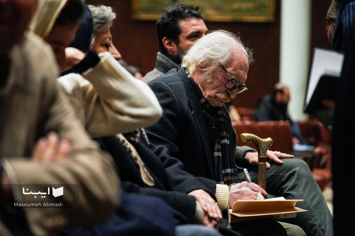 داستان‌خوانی محمود دولت‌آبادی در شب یلدا