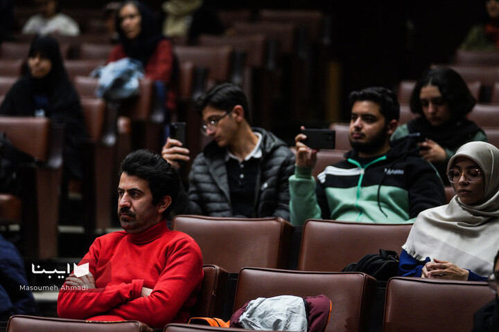 داستان‌خوانی محمود دولت‌آبادی در شب یلدا