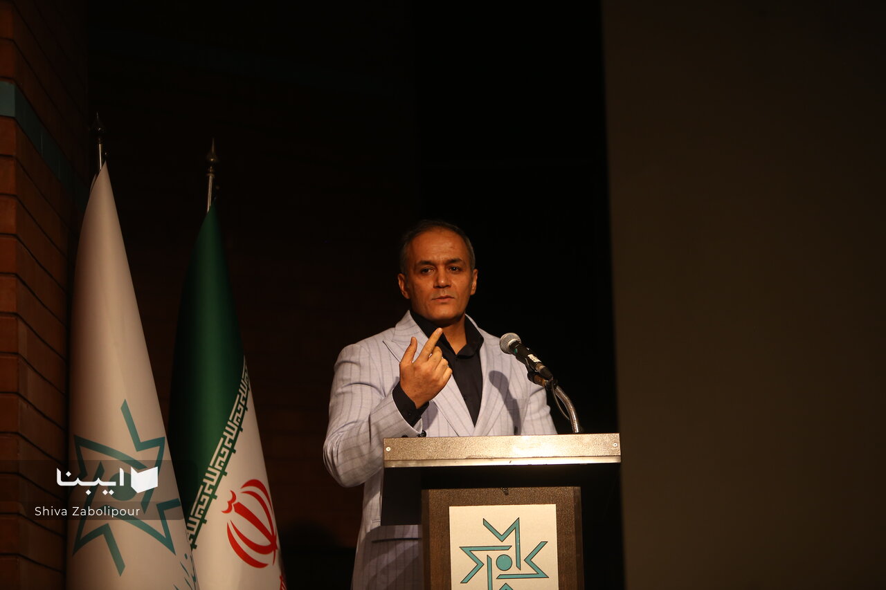 بلخ همان ایرانویج است