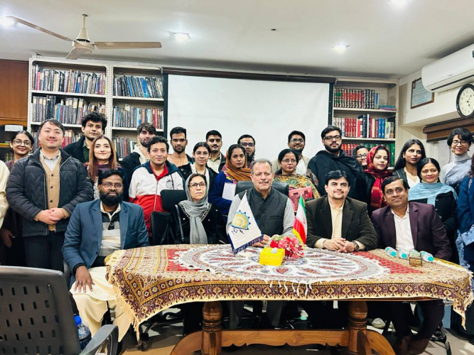 هم‌اندیشی معاونان بنیاد سعدی و استادان پاکستان برگزار شد