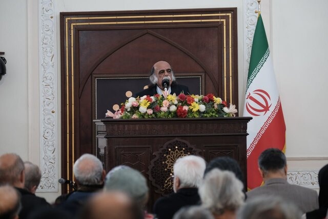 مهر از چهره‌های آیینی برتر در سامانه باورشناختی کهن است