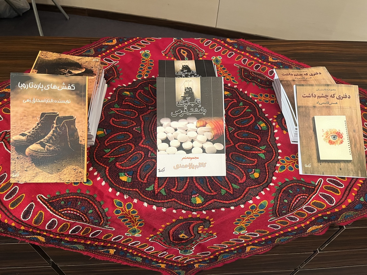 از تاجیکستان تا بردسیر؛ روزی پررنگ برای ادبیات و نشر در کرمان