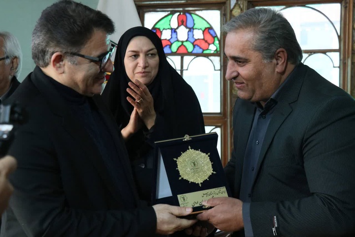 صحافان؛ کنش‌گران خاموش جامعه‌/ پشتوانه فرهنگی اردبیل نفس می‌کشد