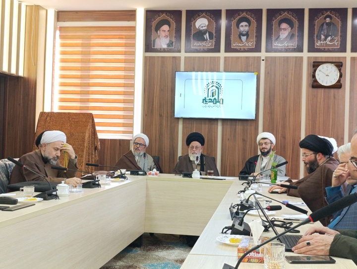 تحقق وحدت حوزه و دانشگاه در عمل/ اختصاص کتابخانه‌ای با ۴۵ هزار عنوان کتاب در زمینه پژوهش حوزویان یزد