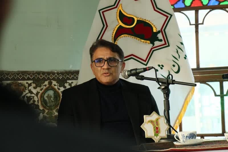 صحافان؛ کنشگران خاموش جامعه/ پشتوانه فرهنگی اردبیل نفس میکشد