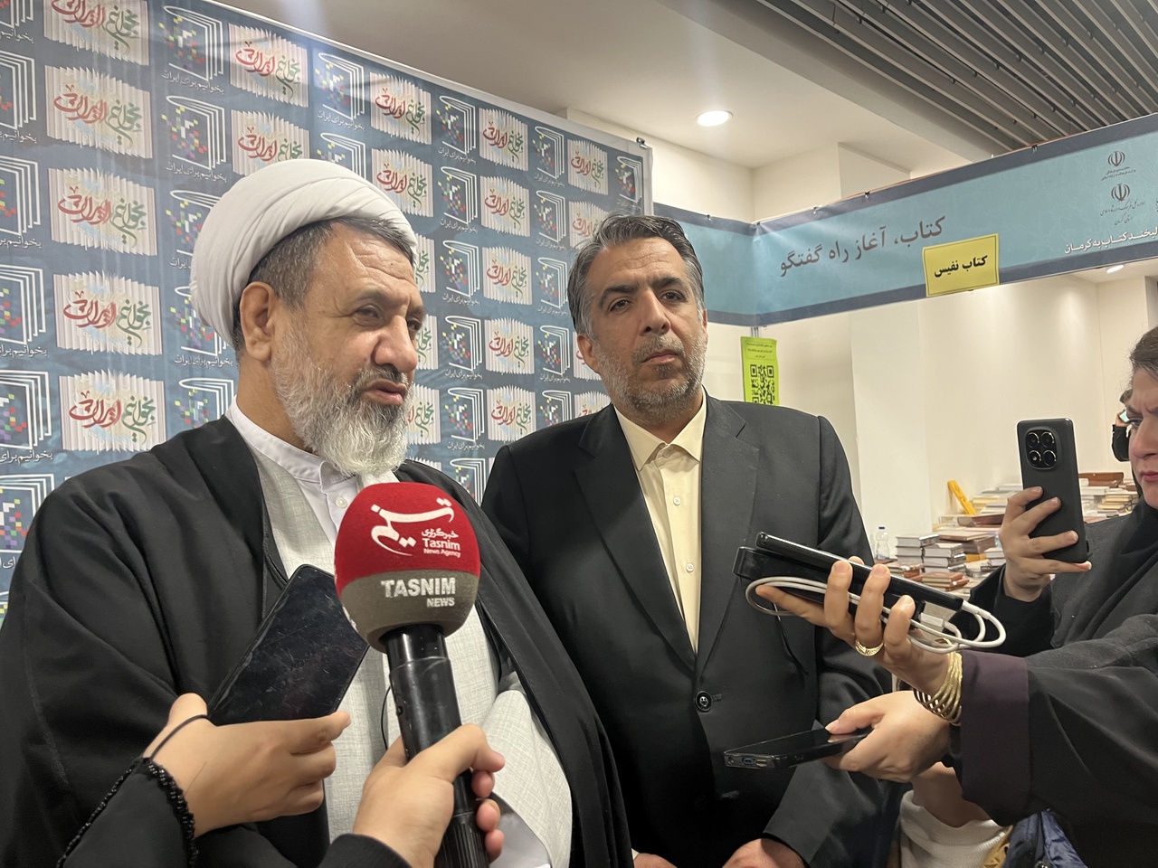 از استقبال مردم تا پاسداشت باستانی پاریزی/ روایت روز پایانی نمایشگاه کتاب کرمان