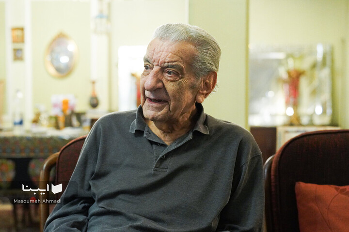 دیدار با آقای مترجم