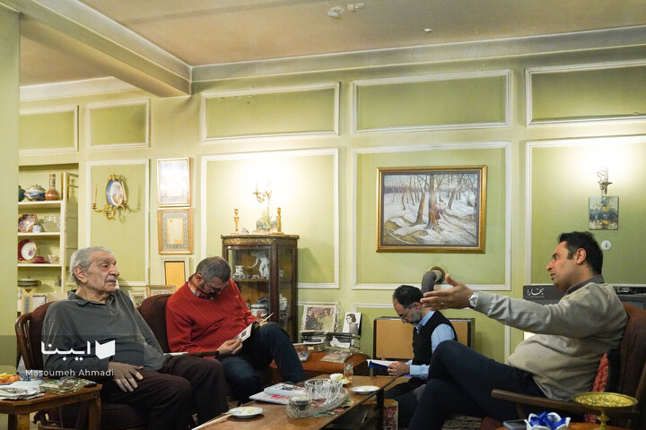 دیدار با آقای مترجم