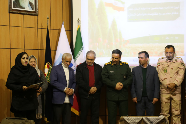 برگزیدگان جشنواره‌های شعر و داستان کوتاه دفاع مقدس خراسان شمالی معرفی شدند