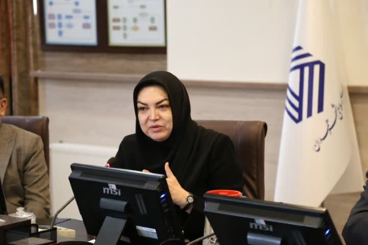 ثبت ۶ میلیون برگ سند در مرکز اسناد ملی منطقه غرب کشور/ اهدای بیش از ۴۰۰ نسخه خطی