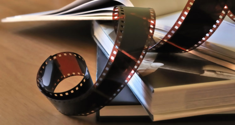 چرا سینما هنوز به کتاب وفادار است؟