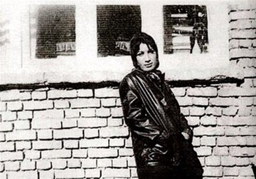 باید به فروغ نگاهی فراتر از اسطوره داشت