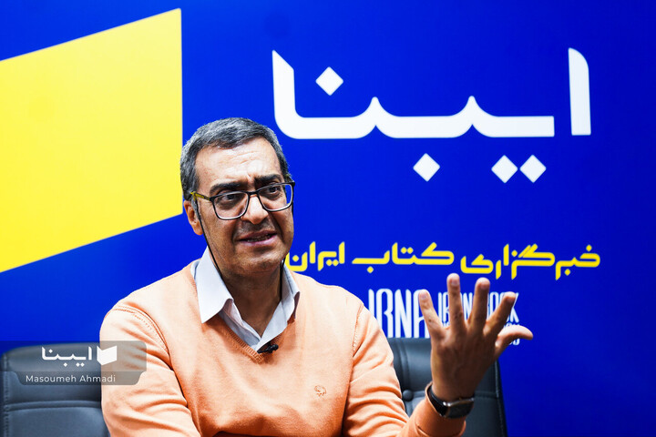 در داوری جایزه ادبی، ادبیات باید مهم‌ترین شاخص باشد