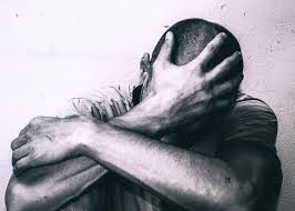 حافظه، تروما و هویت