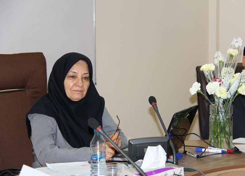 خدمات گسترده مهری پریرخ به جامعه کتابداری