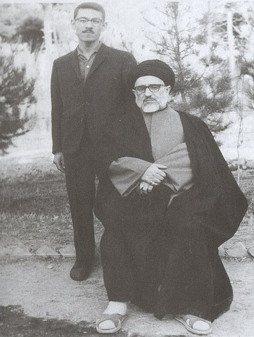 بهترین کتاب در مورد امام علی (ع) از نظر علامه امینی