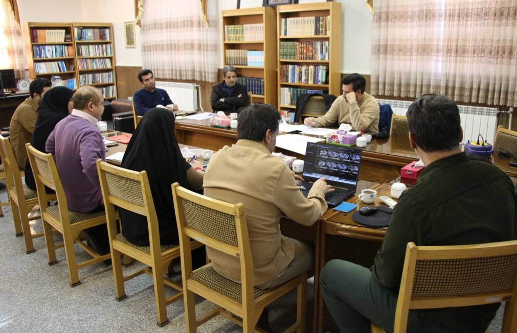 بررسی تخصصی ریزفضاهای کتابخانه مرکزی/ اراک در مسیر افتتاح بزرگ‌ترین کتابخانه عمومی کشور