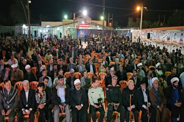 کتاب «قرار هشتم» زندگی‌نامه شهید ترور در هرمزگان رونمایی شد