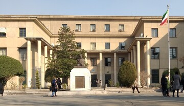 از انزوا تا گفت‌وگوی نظام‌های دانشی