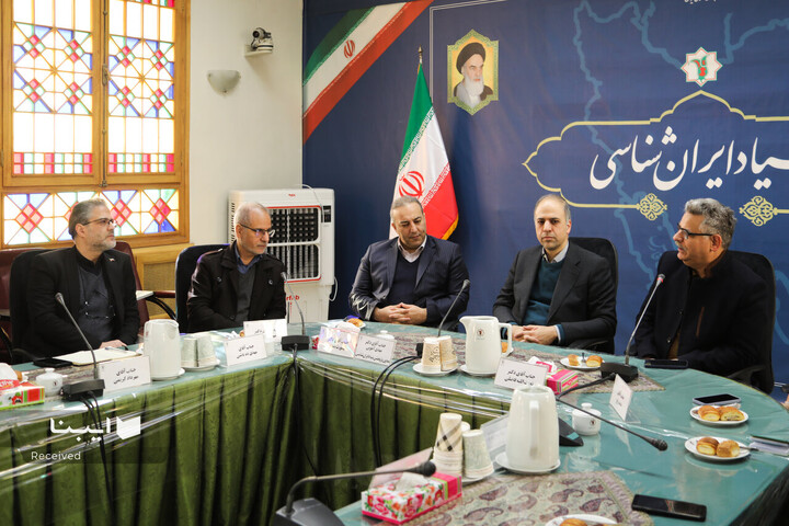 امضا تفاهم‌نامه‌ی سه‌جانبه در بنیاد ایران‌شناسی