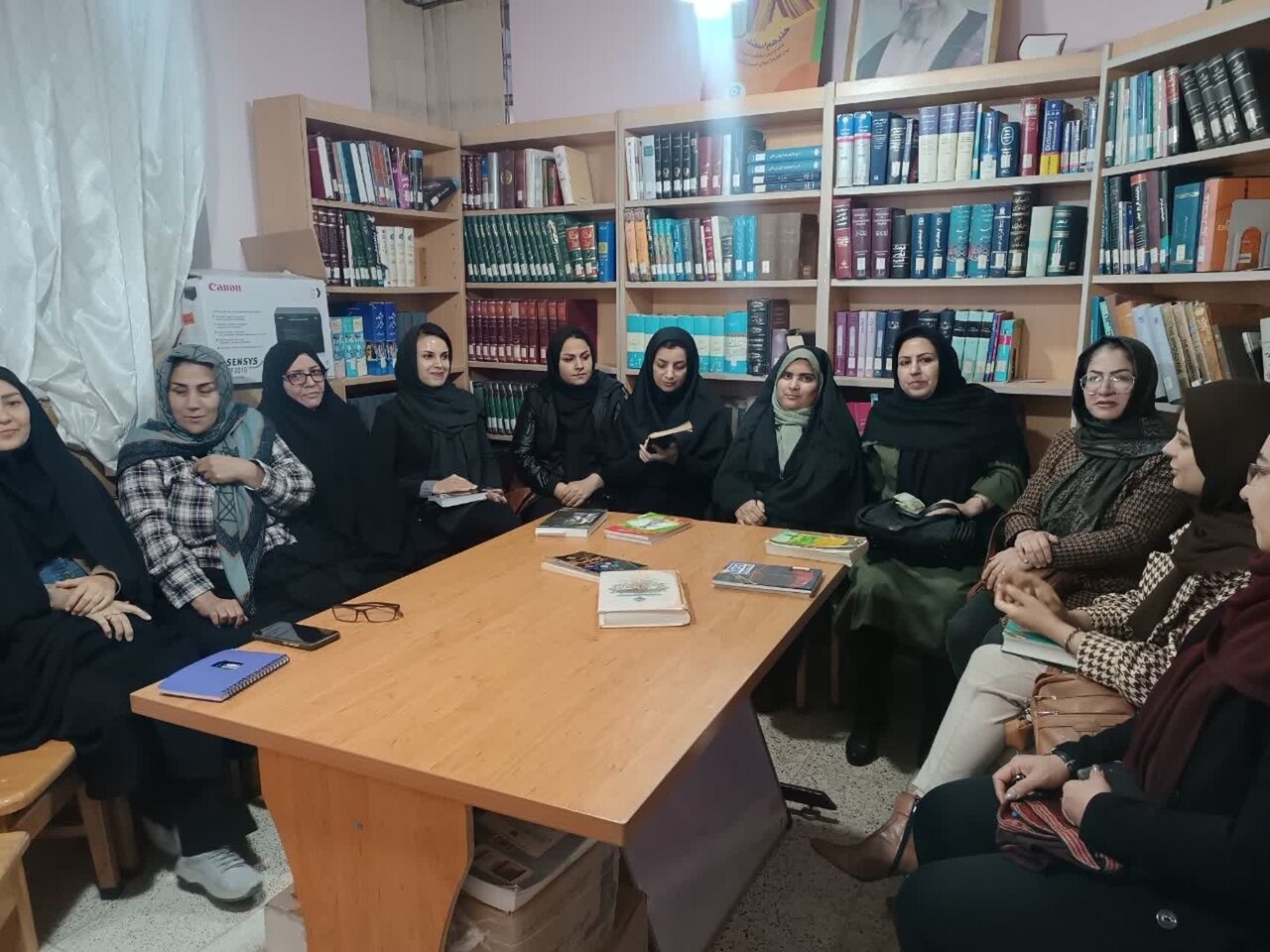 نشست مطالعاتی کتاب در بردسکن/ جشن کتاب در مدارس جوین و گناباد