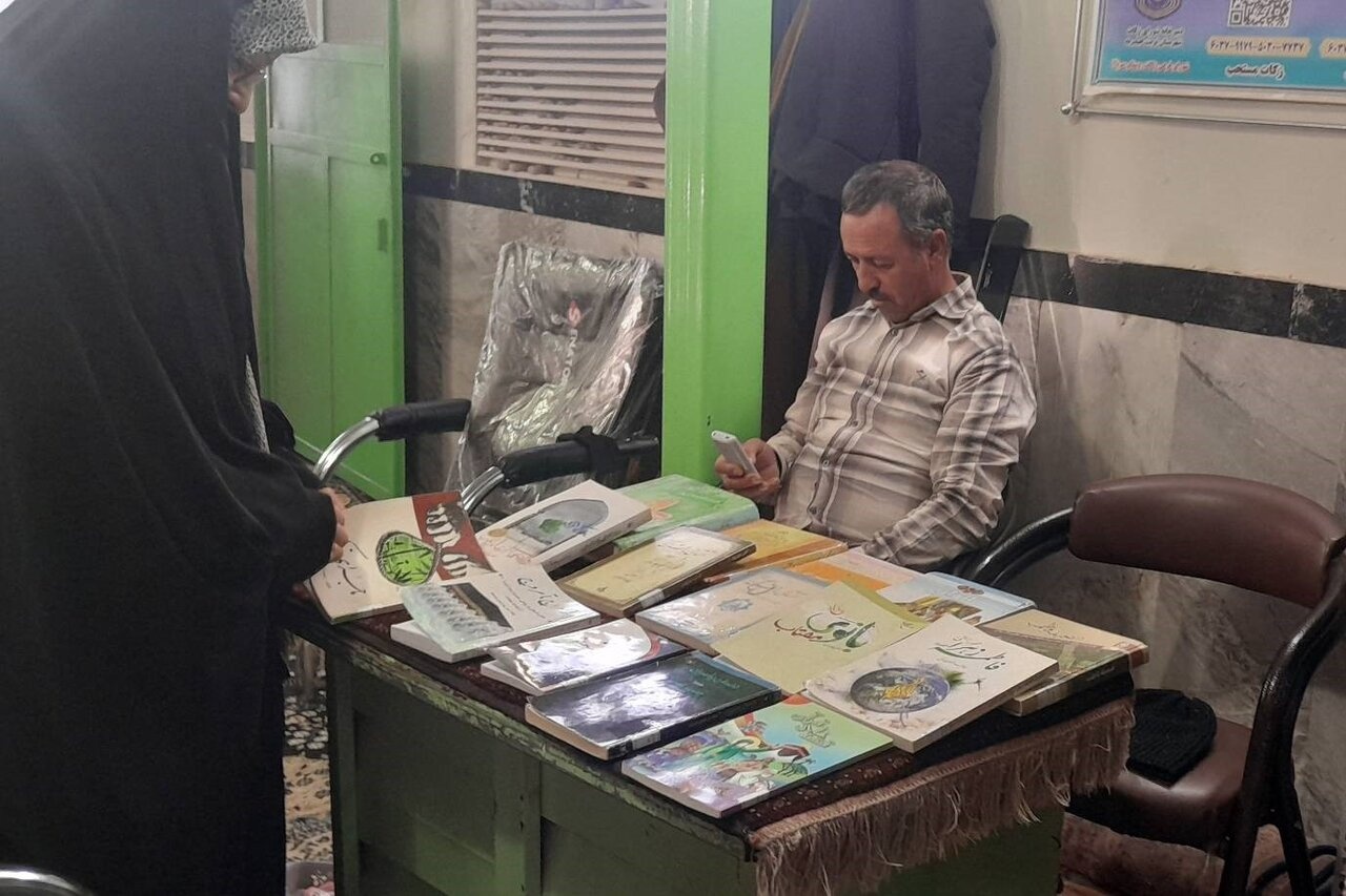 نشست مطالعاتی کتاب در بردسکن/ جشن کتاب در مدارس جوین و گناباد