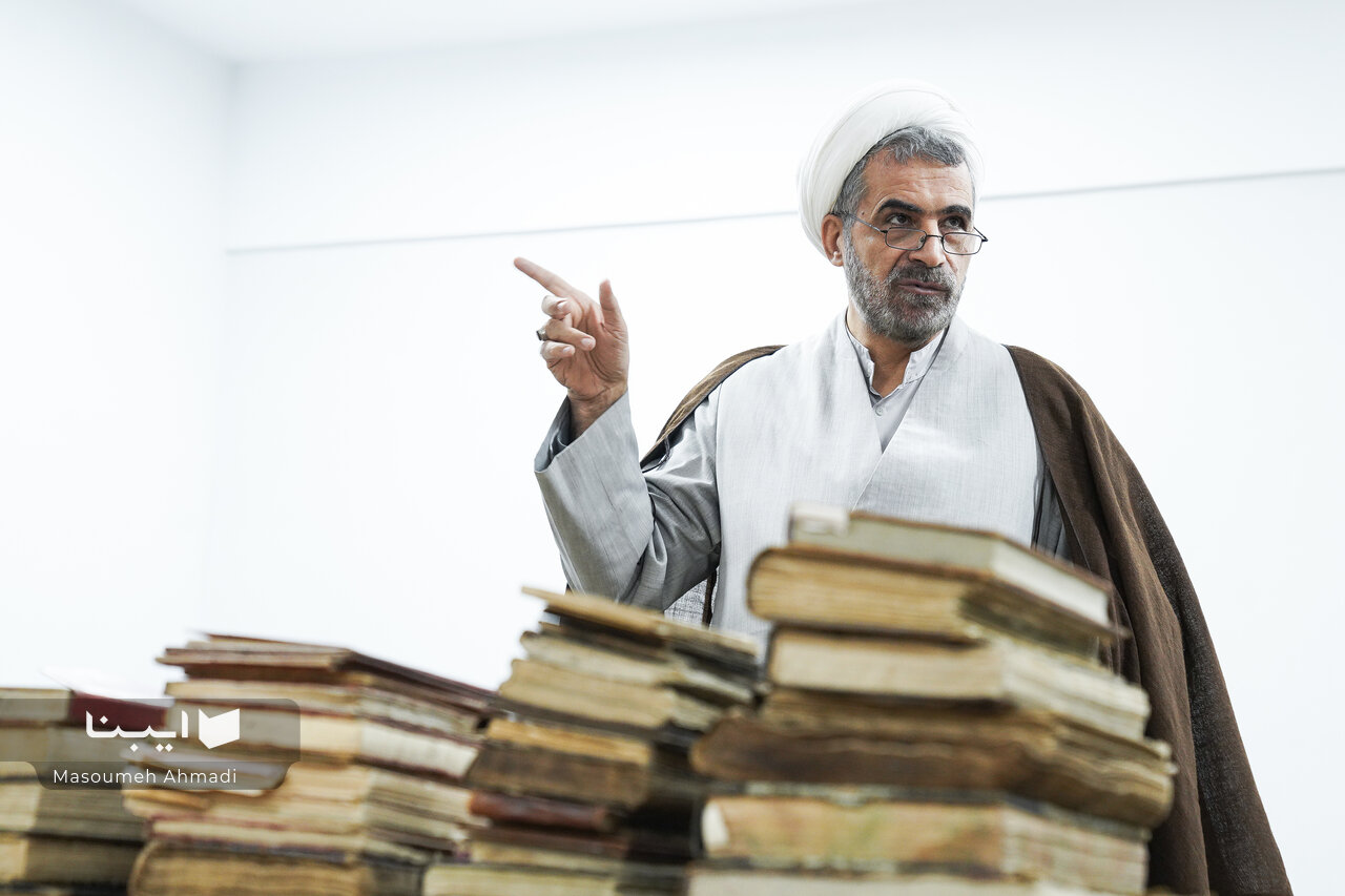 مجبور می‌شویم نفت بفروشیم، علم بخریم