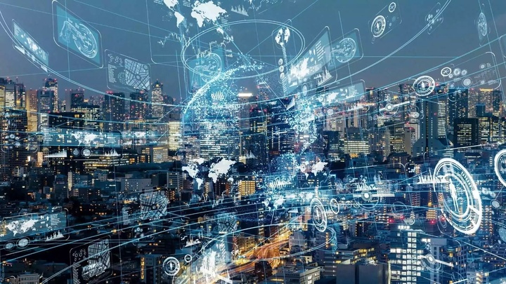 در هیاهوی لایک‌ها و ترندها، لحظه‌ای تأمل کنیم